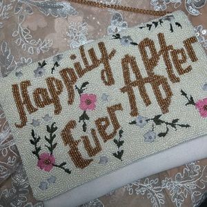 Happy ever after clutch
